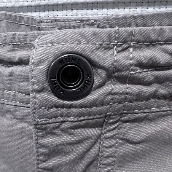 Kuhl Womens Gray Cargo Hiking Shorts Outdoor Utility Pockets Size 8 - Picture 6 of 10
